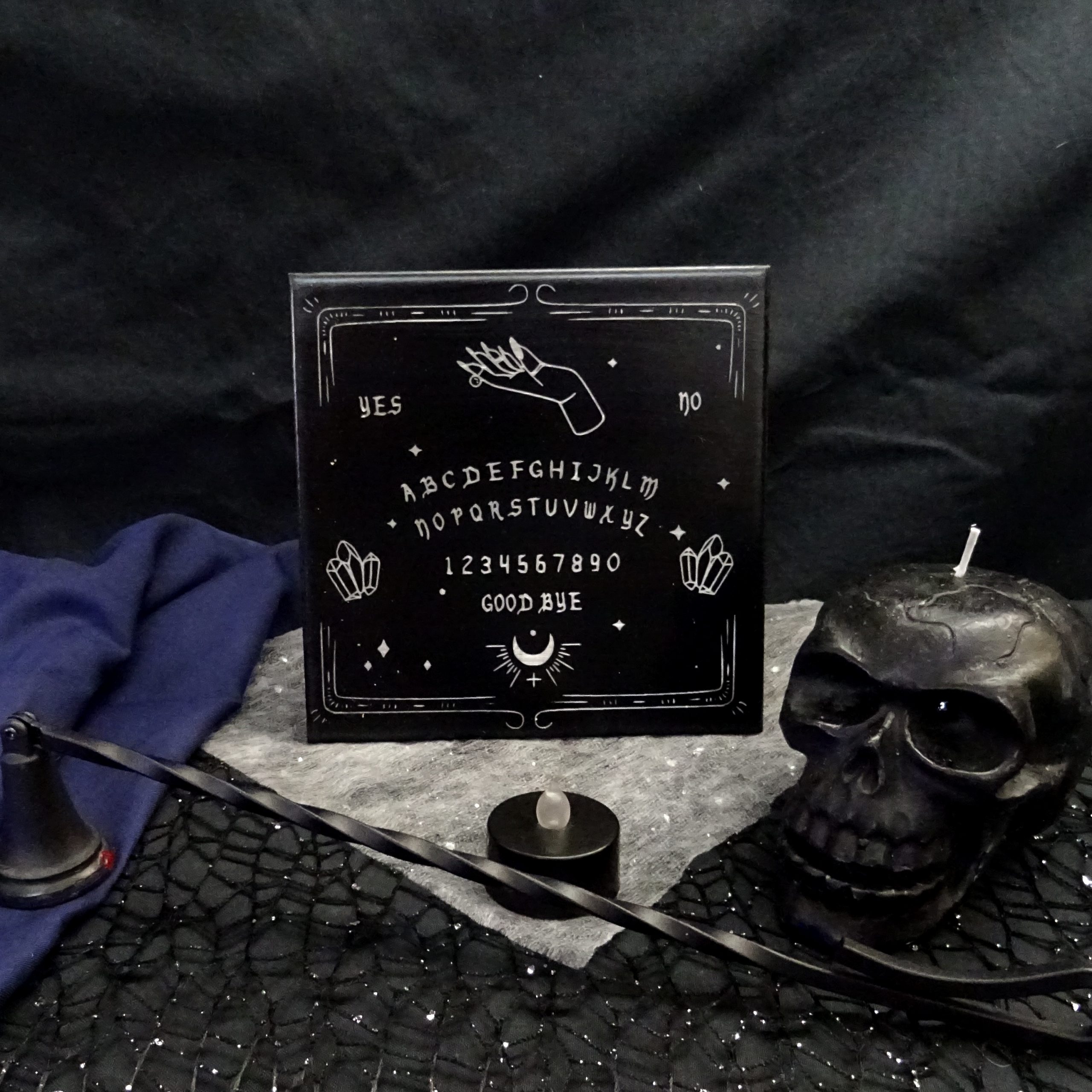 Basic Ouija close up